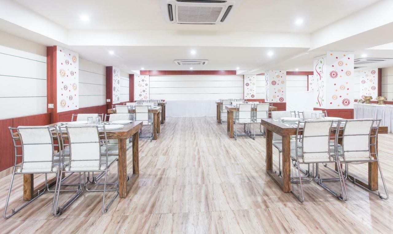 Hotel Janki International By Keymagics Varanasi Exterior foto